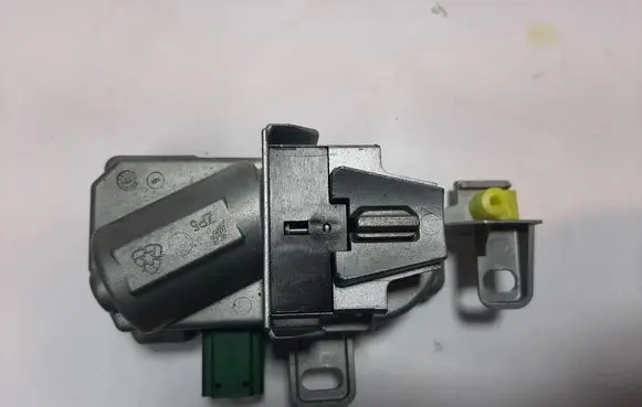 Steering wheel lock