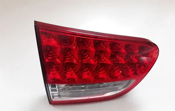 Citroen C-Crosser Tailgate rear/tail lights 1146380L