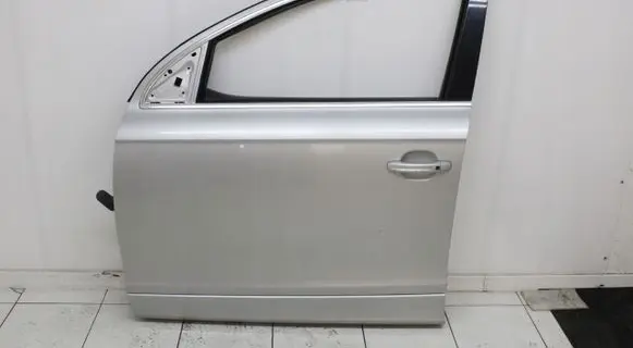 Audi Q7 4L Front door 2005R
