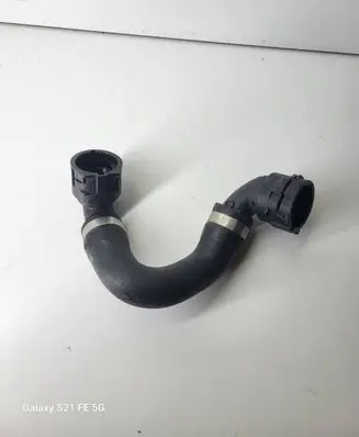 Mercedes-Benz E W213 Engine coolant pipe/hose