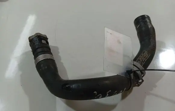 Volvo S40 Engine coolant pipe/hose 