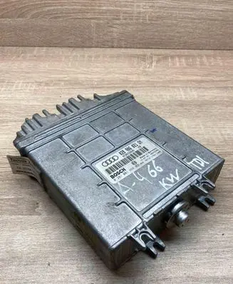 Audi A4 S4 B5 8D Engine control unit/module ECU 028906021GM 0281001658
