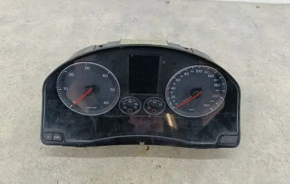 Volkswagen Golf V Speedometer (instrument cluster) 