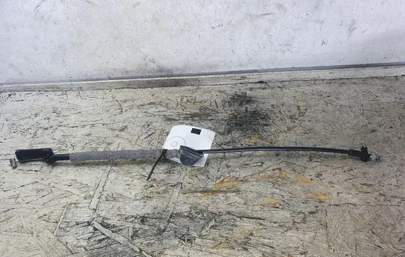 Volvo V70 Rear door cable line 