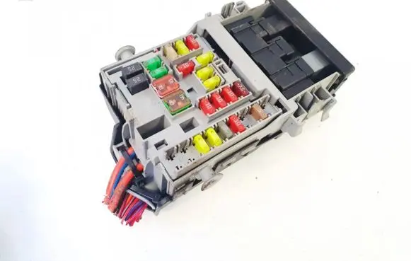 Opel Insignia A Fuse box set 13222786