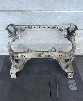 BMW 3 E92 E93 Front subframe 2121644