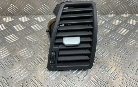 Volvo XC90 Dashboard side air vent grill/cover trim 3409399