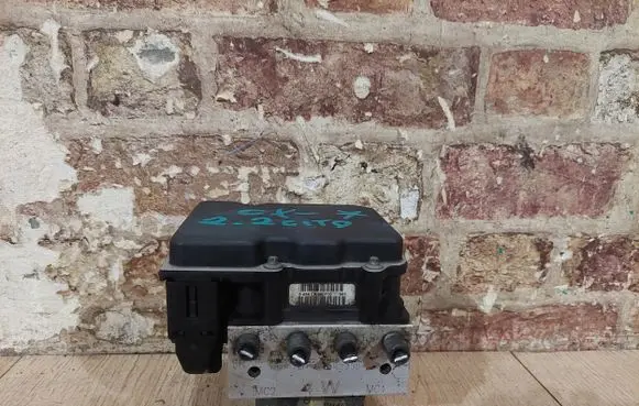 Mazda CX-7 ABS control unit/module 