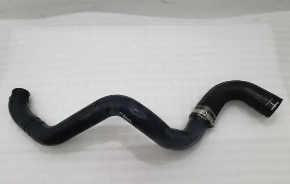 Volvo V40 Intercooler hose/pipe 30854080