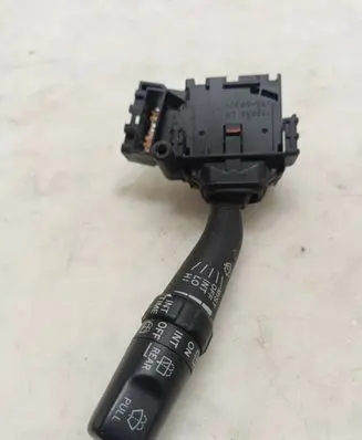 Toyota Avensis Verso Wiper control stalk 173654 B4632 05150