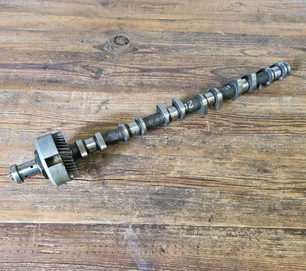 Lexus IS 200-300 Camshaft 1350270060