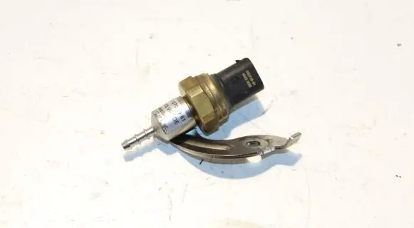 Fuel pressure sensor