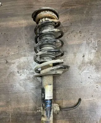 Peugeot 207 Front shock absorber/damper