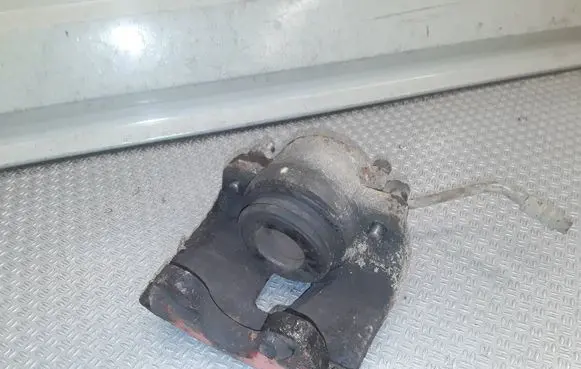 Chrysler Voyager Front brake caliper 