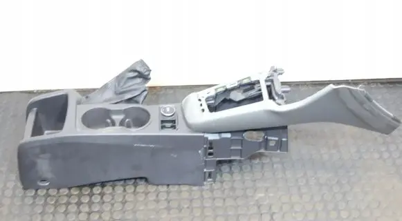 Ford Focus Center console