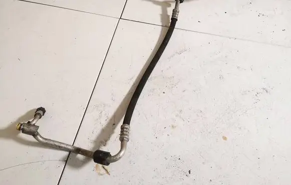 BMW 5 F10 F11 Air conditioning (A/C) pipe/hose