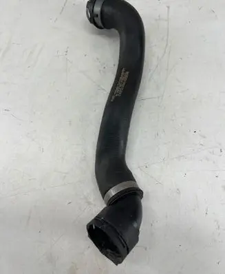 Mercedes-Benz GLC X253 C253 Engine coolant pipe/hose A2535019582