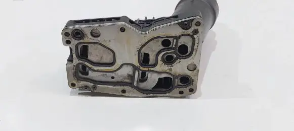 Toyota Verso Oil filter mounting bracket 8507626