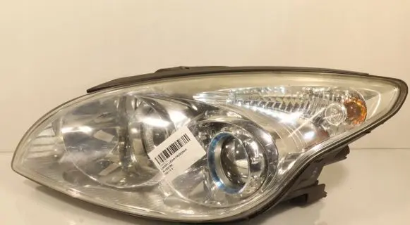 Hyundai i30 Headlight/headlamp 921012LXXX