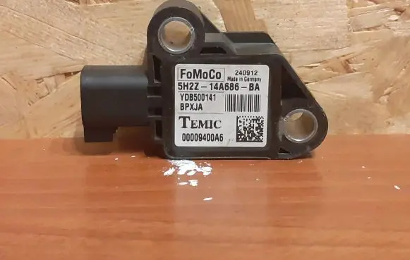 Land Rover Range Rover Sport L320 Airbag deployment crash/impact sensor 5H2Z14A686BA 1191