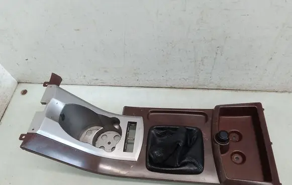SsangYong Rexton I Gear shifter surround trim plastic 