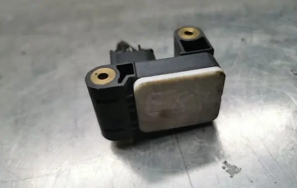 BMW 1 E81 E87 Airbag deployment crash/impact sensor 6911003
