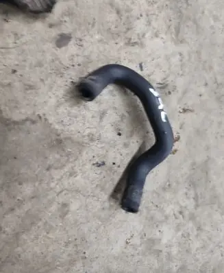 Toyota Avensis T250 Engine coolant pipe/hose