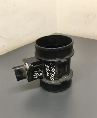 Opel Zafira B Mass air flow meter