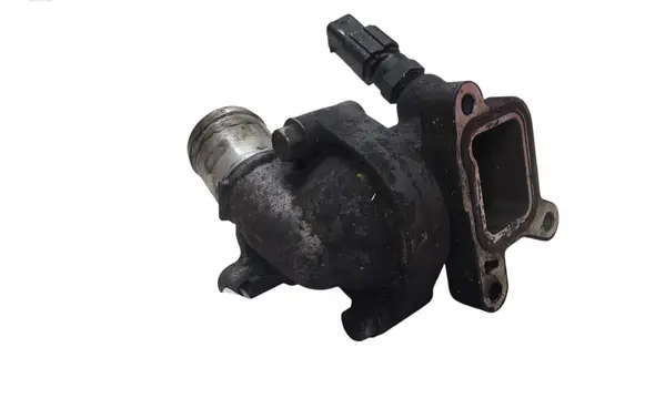 Thermostat/thermostat housing
