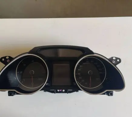 Audi A5 Sportback 8TA Speedometer (instrument cluster) 8T0920983M