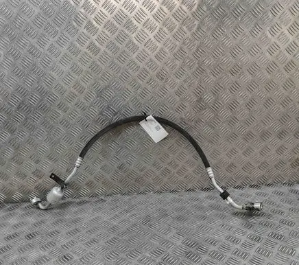BMW i3 Air conditioning (A/C) pipe/hose 9291153