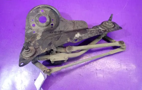 Ford Fusion Front wiper linkage and motor 2S6T17B571AC