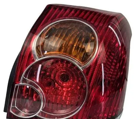 Toyota Avensis T250 Rear/tail lights 35-1120-prawa