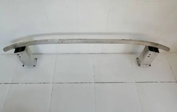 Volvo V60 Front bumper support beam 32246766