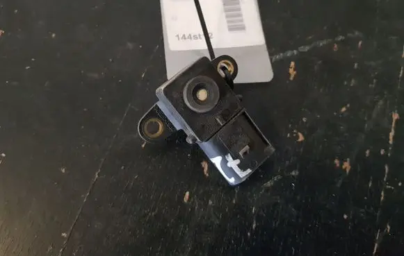 BMW 3 E46 Air pressure sensor 7503208
