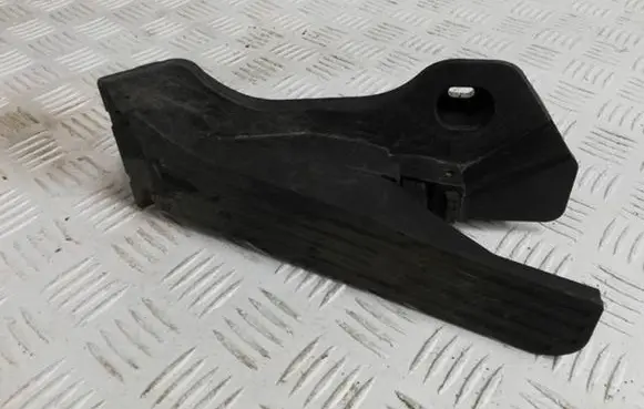 Skoda Octavia Mk2 (1Z) Accelerator throttle pedal 1K1721503BC 65101002020