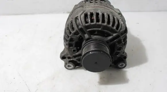 Skoda Octavia Mk2 (1Z) Generator/alternator