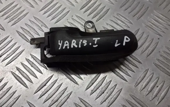 Toyota Yaris Front door interior handle 