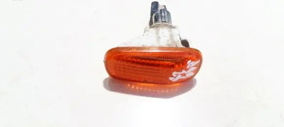 Honda Civic Front fender indicator light 6r016528