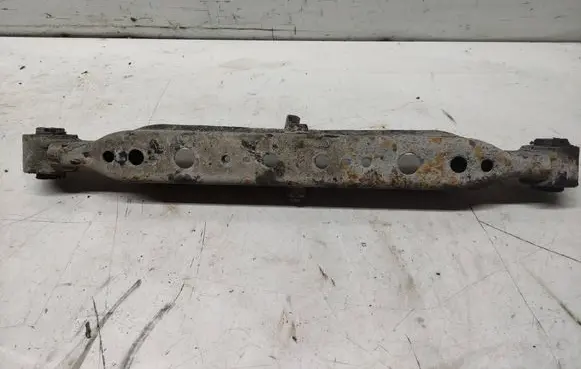 Nissan Qashqai Rear control arm
