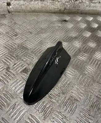 BMW 5 GT F07 Roof (GPS) antenna cover 018639