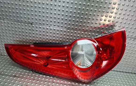 Opel Agila B Rear/tail lights S27624118 89071590