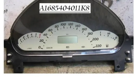 Mercedes-Benz A W168 Speedometer (instrument cluster) A1685404411K2 A1685405211Q6