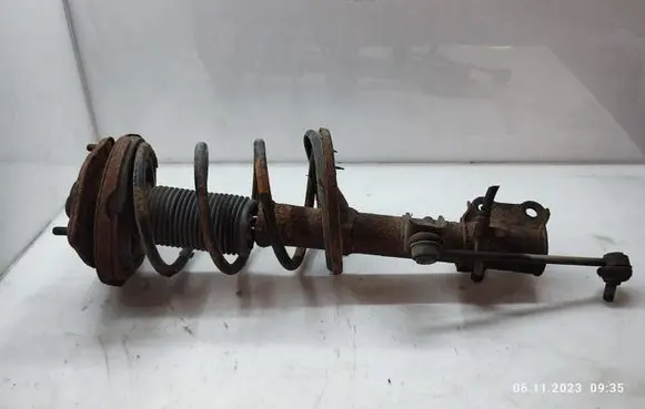 KIA Carens II Front shock absorber with coil spring