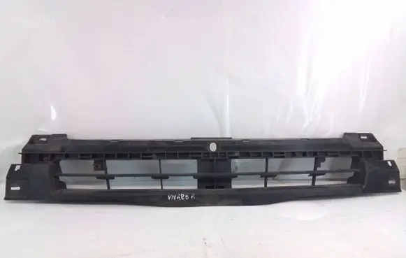 Opel Vivaro Front bumper mounting bracket 620300101R 93856003
