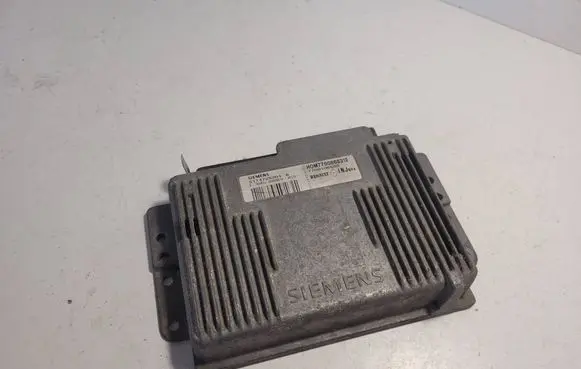 Renault Megane I Engine control unit/module S113725201B 7700868312 7700106685