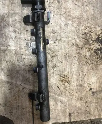 Mercedes-Benz R W251 Fuel main line pipe A6110780449