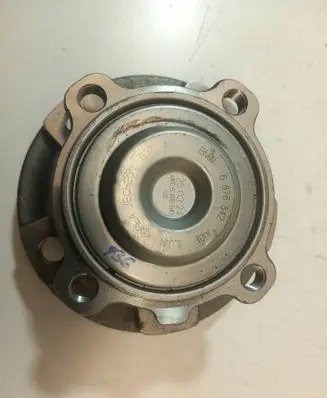 BMW 4 F36 Gran coupe Front wheel ball bearing 6876842