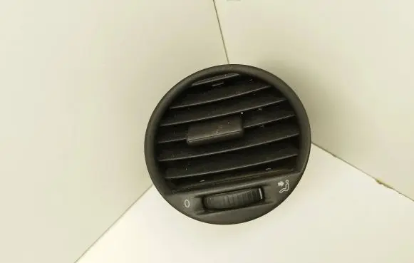 Volkswagen Caddy Dash center air vent grill 2K0819703B