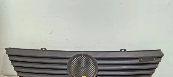 Mercedes-Benz Sprinter W901 W902 W903 W904 Front grill 9018880123